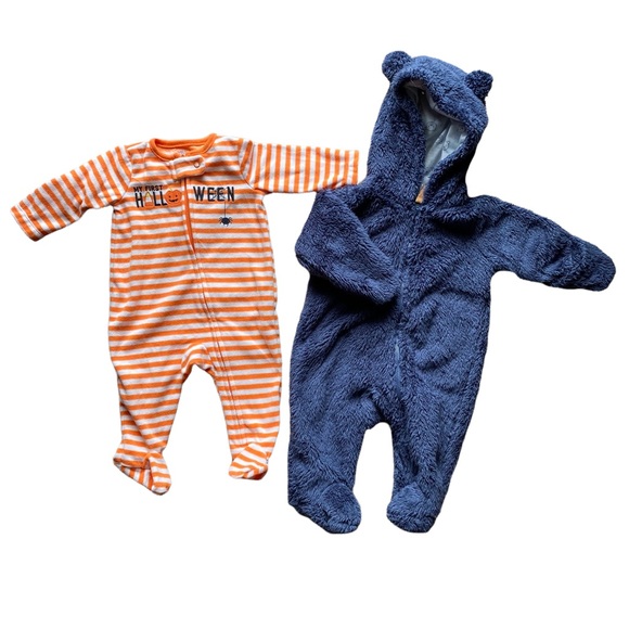 Carters Boy Fall 0-3 month Bundle Halloween sleeper and hooded fleece one piece - Picture 1 of 10